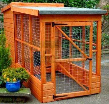 Pent Dog Kennel and Run 205 - Shiplap, Fitted Free Pent Dog Kennel and Run 205 - Shiplap, Fitted Free
